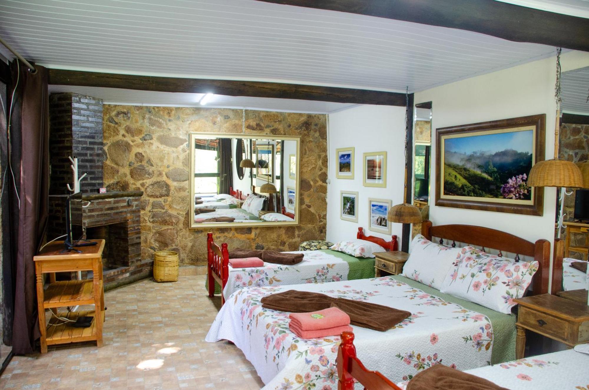 Pousada Estancia Vip Cunha Luaran gambar